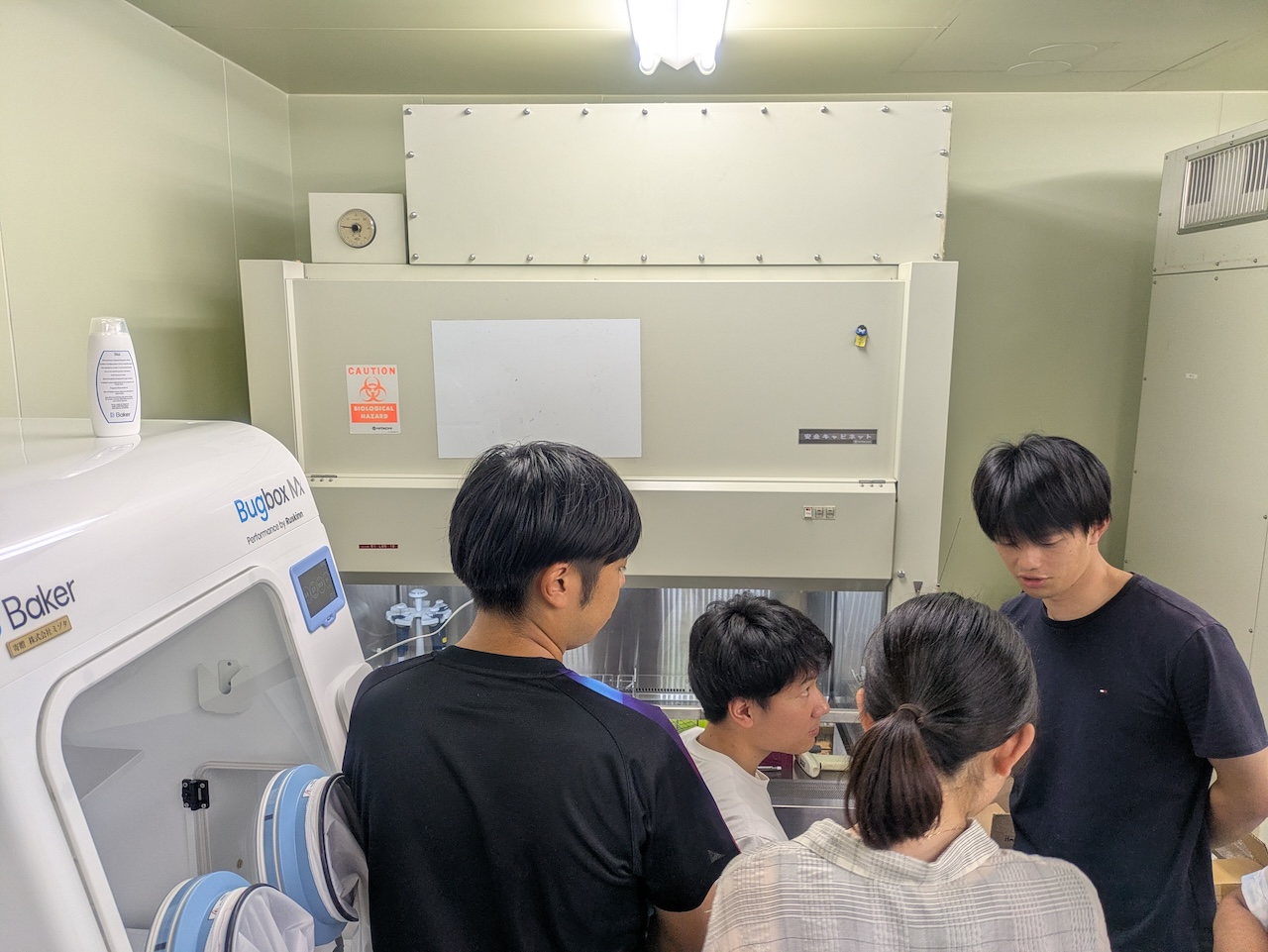 研究室の様子